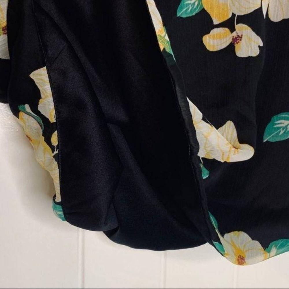 Free Press Black Chinoiserie Floral Mock Wrap Cami - Picture 8 of 12